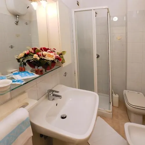 Hotel Amalfitana Pisa